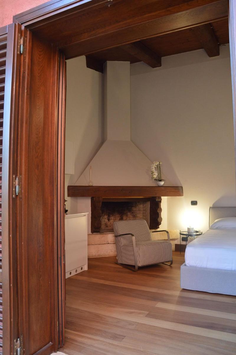 Casarealia - Oda