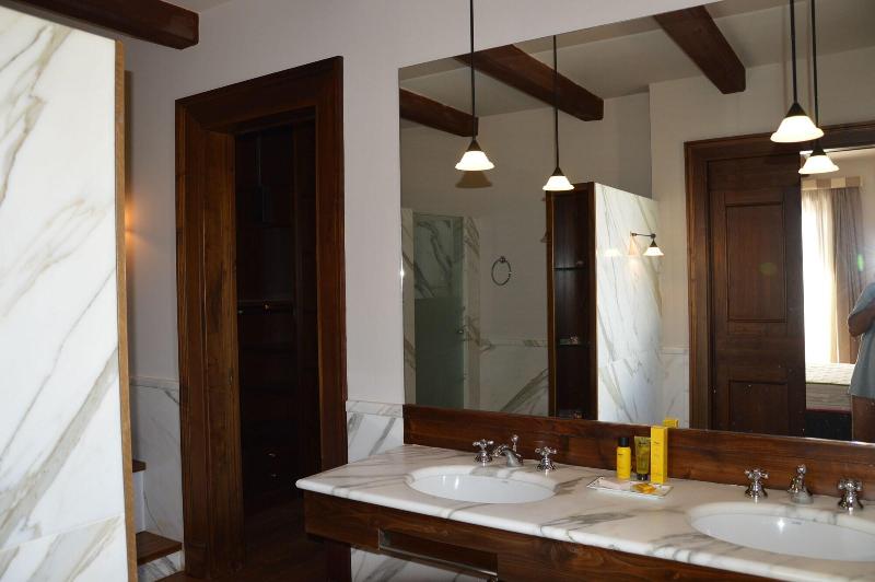 Casarealia - Oda