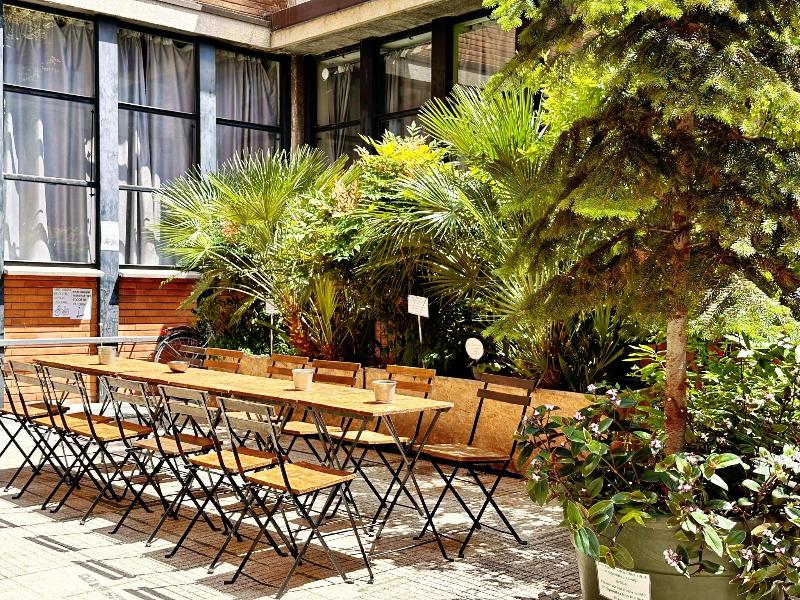Mio Hostel - Teras