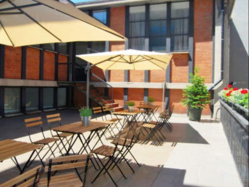 Mio Hostel - Teras