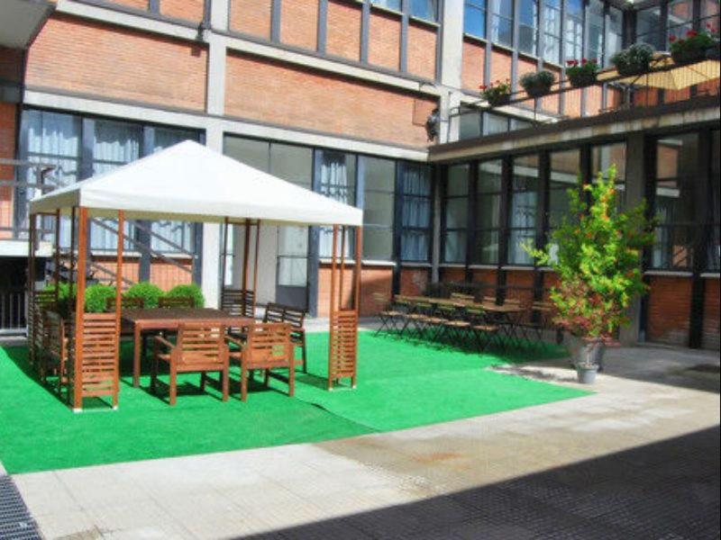 Mio Hostel - Teras