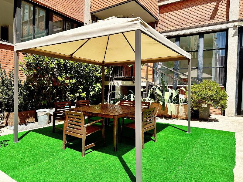 Mio Hostel - Teras