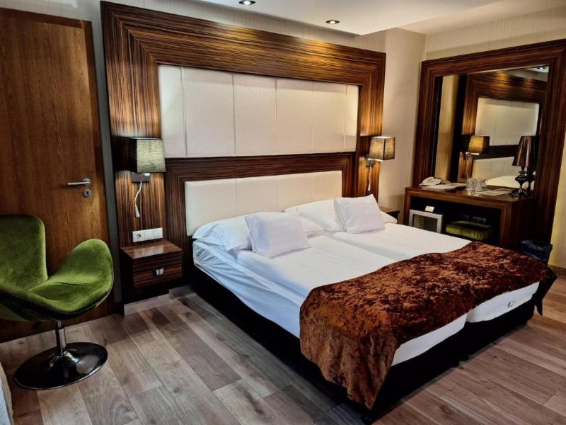 Duna Garden Hotel - Oda