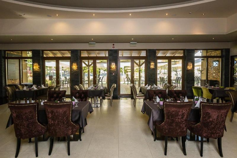 Duna Garden Hotel - Restoran