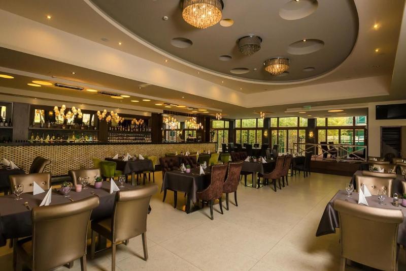 Duna Garden Hotel - Restoran