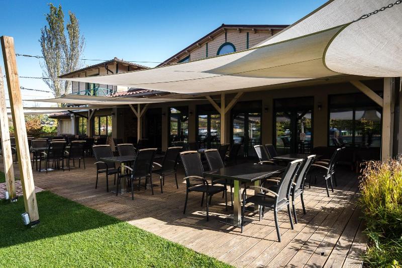 Duna Garden Hotel - Teras