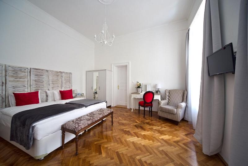 House Beletage - Oda