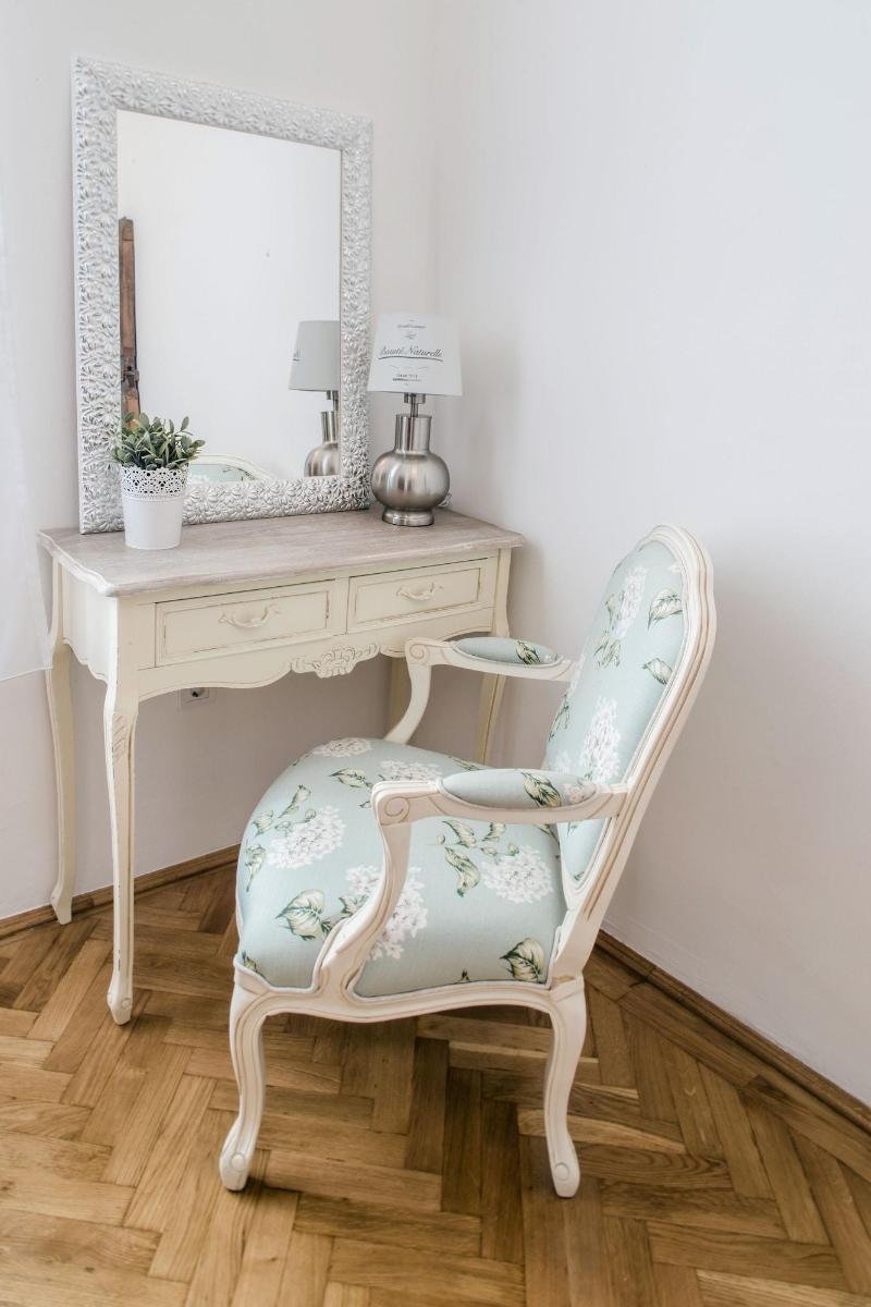 House Beletage - Oda
