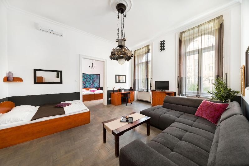 Karma Boutique Apartments - Genel