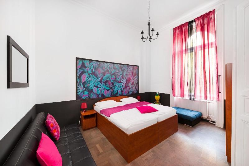 Karma Boutique Apartments - Oda