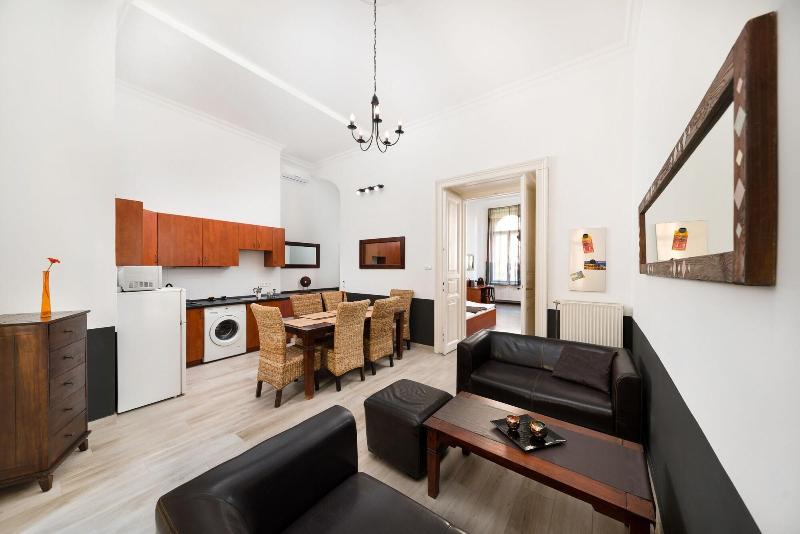 Karma Boutique Apartments - Oda