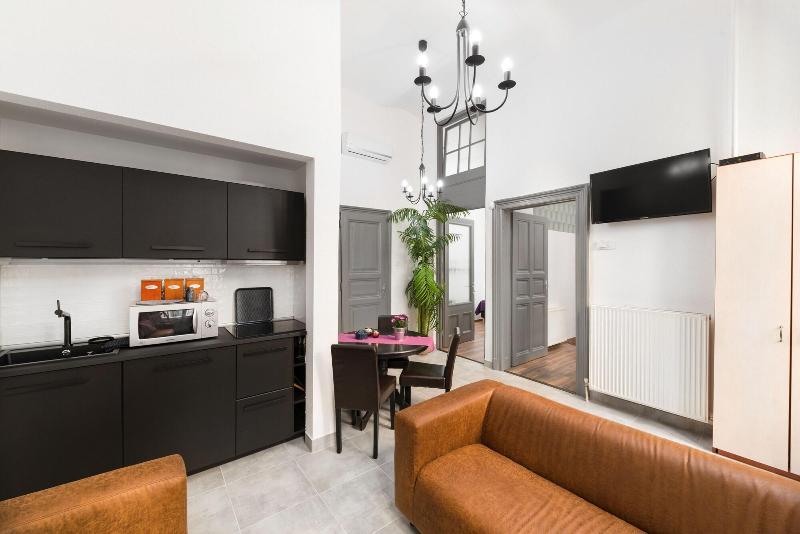 Karma Boutique Apartments - Oda