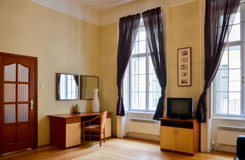 Karma Boutique Apartments - Oda