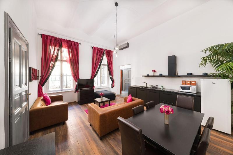 Karma Boutique Apartments - Oda