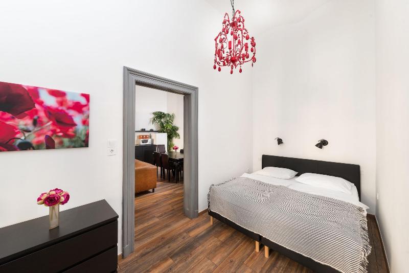 Karma Boutique Apartments - Oda
