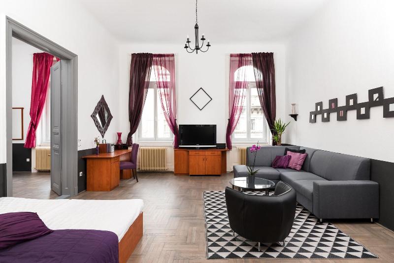 Karma Boutique Apartments - Oda