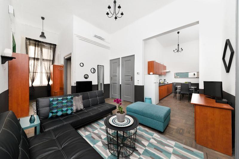 Karma Boutique Apartments - Oda