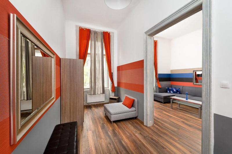 Karma Boutique Apartments - Oda