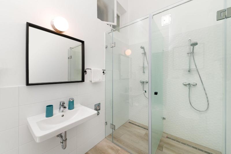 Karma Boutique Apartments - Oda