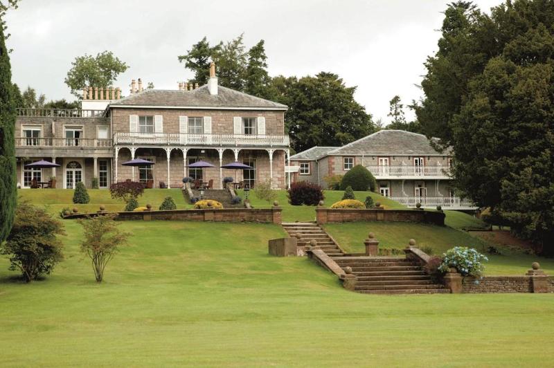 Macdonald Leeming House - Genel