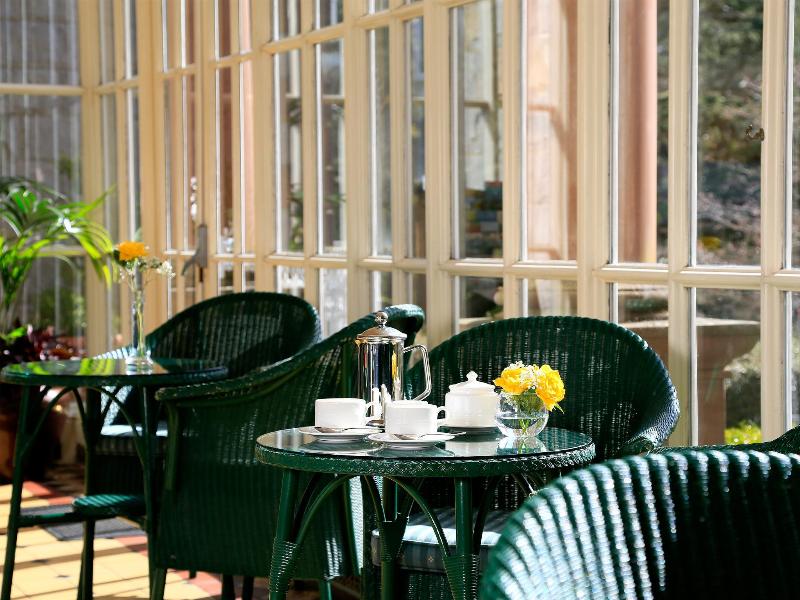 Macdonald Leeming House - Restoran