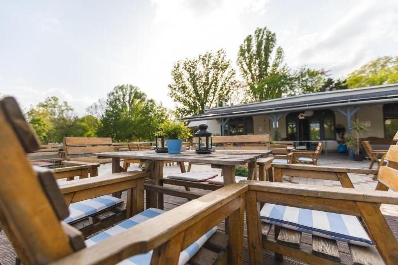 Island Hostel - Adults only - Oda
