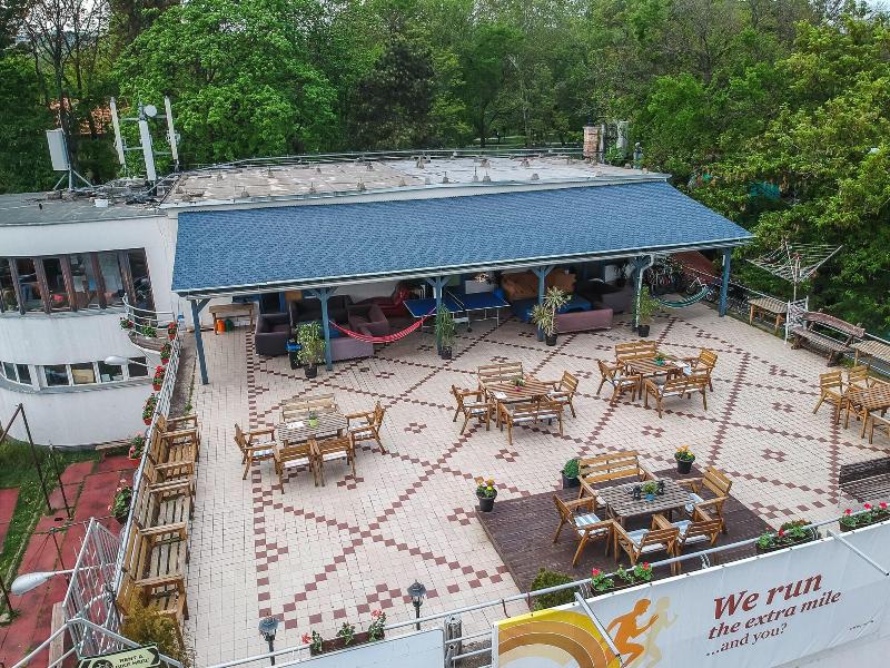 Island Hostel - Adults only - Teras