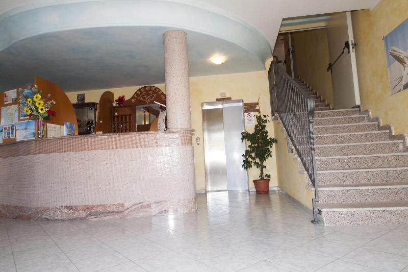 Hotel Jasmine - Lobi