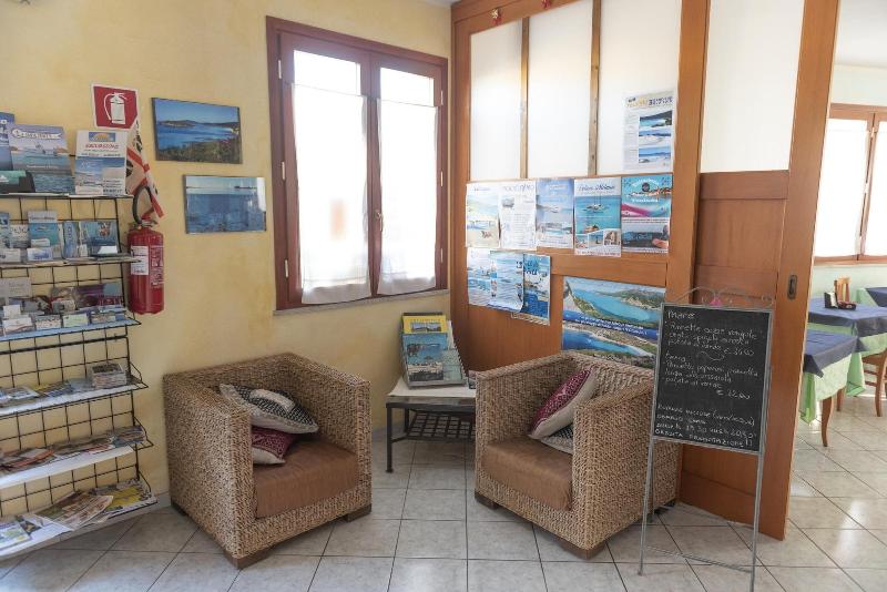Hotel Jasmine - Lobi