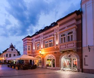 Barokk Hotel Promenád Gyor otel fotoğrafı