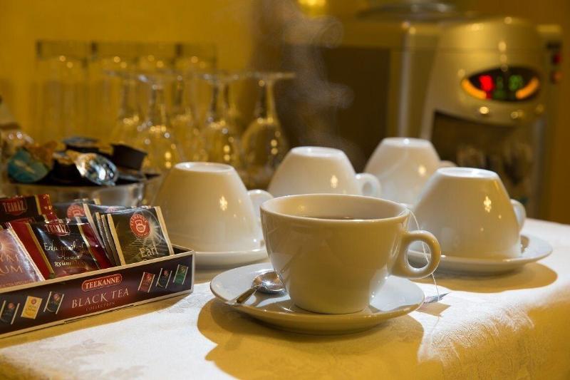 Barokk Hotel Promenád Gyor - Oda