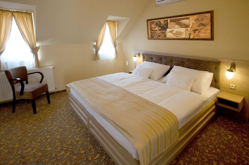 Barokk Hotel Promenád Gyor - Oda