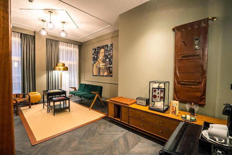 The Collector Hotel - Oda