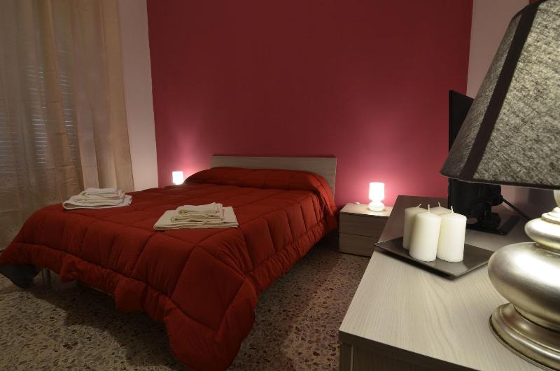 Efesto Bed & Breakfast - Oda