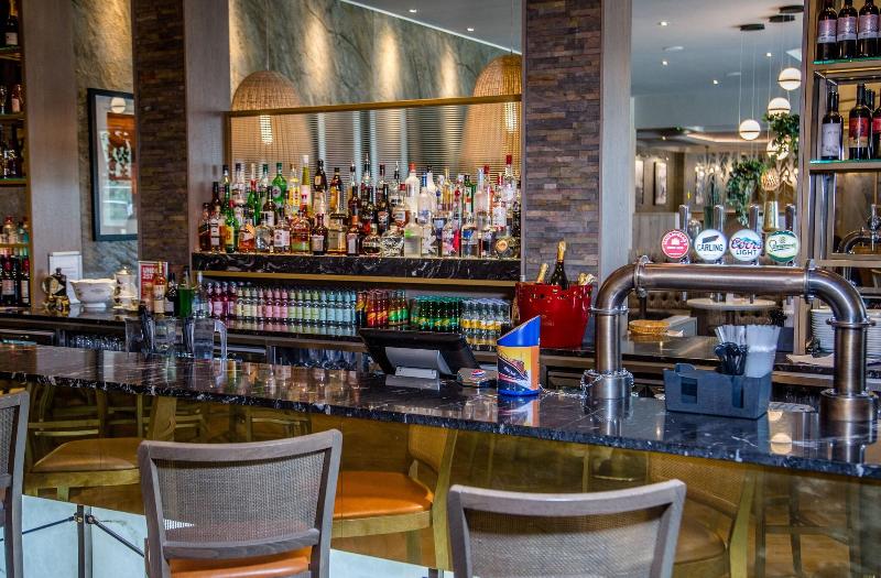 Riverside Lodge Hotel - Bar