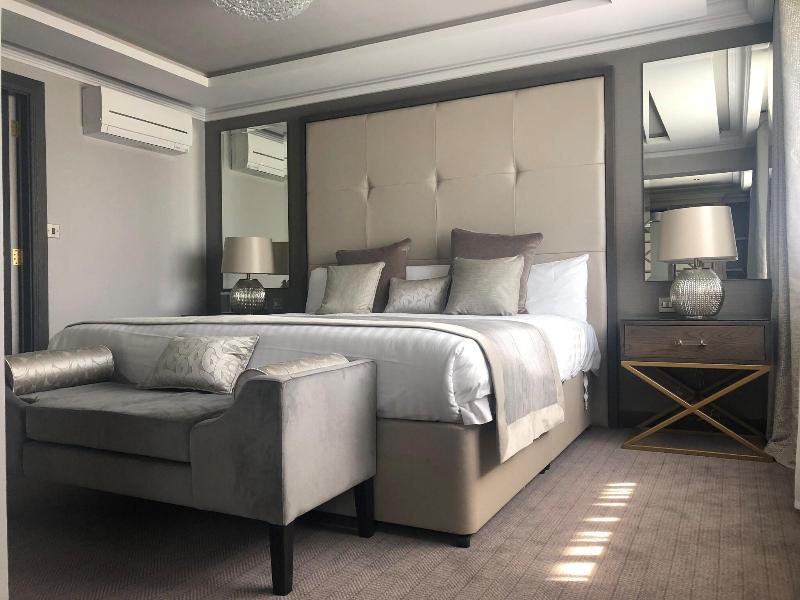 Riverside Lodge Hotel - Oda
