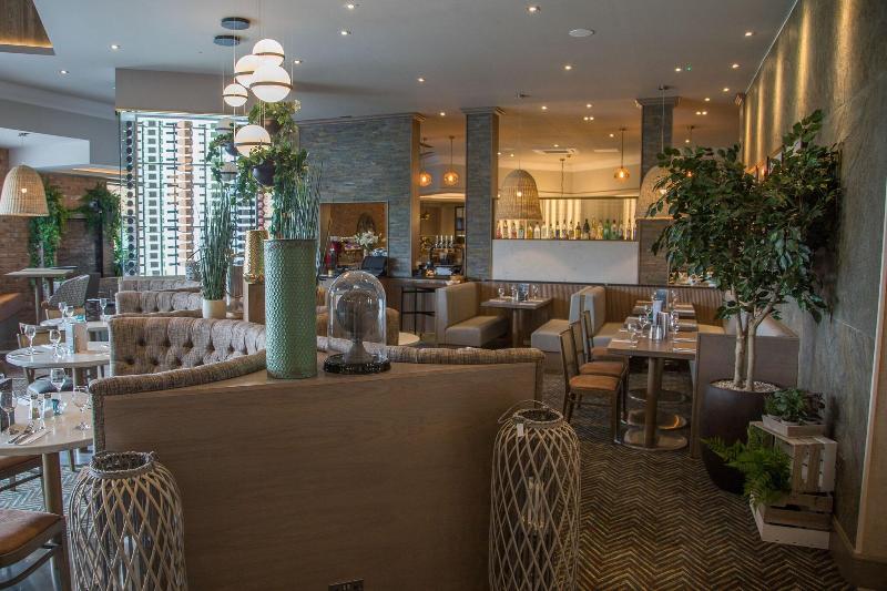 Riverside Lodge Hotel - Restoran