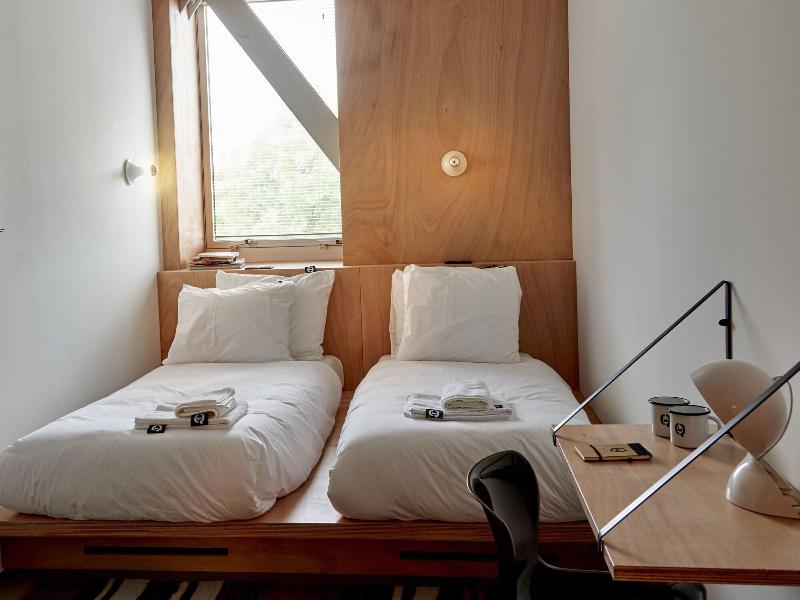Q-Factory Hotel - Oda