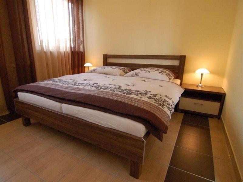 Hotel Nanis - Oda