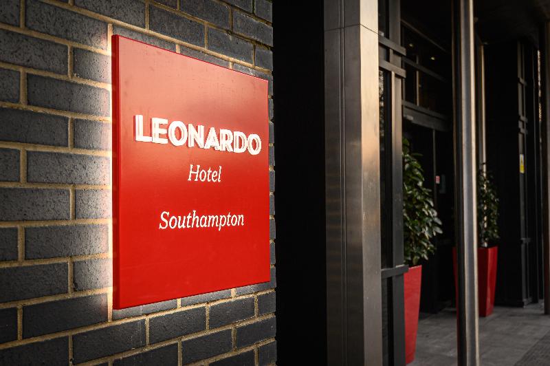 Leonardo Hotel Southampton - Genel