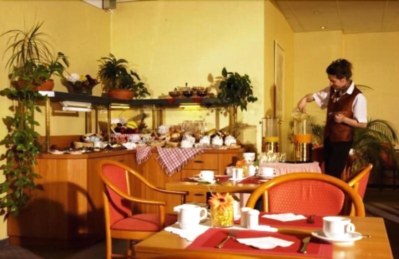 Andersen Hotel Birkenwerder - Restoran
