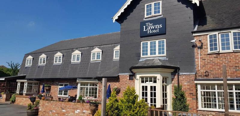 The Lawns Hotel - Genel
