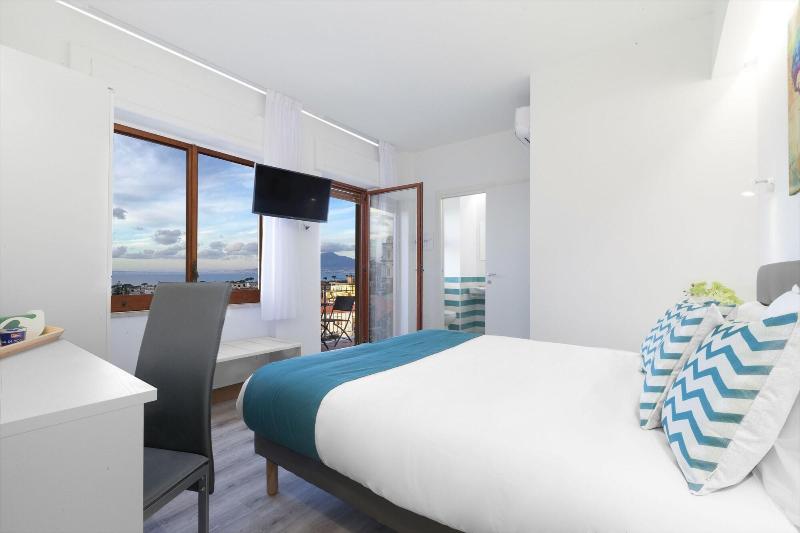 Sirocco Suites - Oda