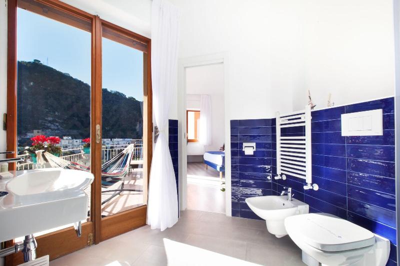 Sirocco Suites - Oda