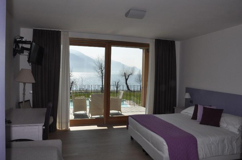 Tullio Hotel - Oda