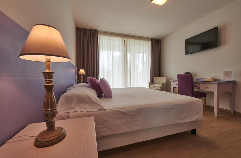 Tullio Hotel - Oda