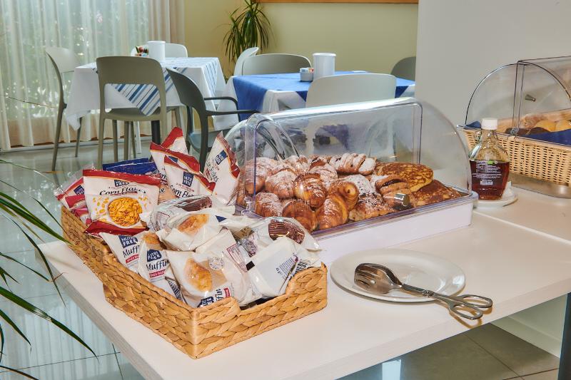 Tullio Hotel - Restoran
