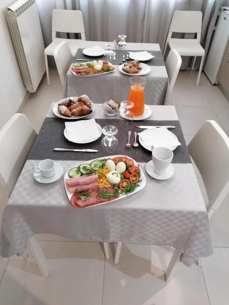 B&B AMARILLO - Restoran