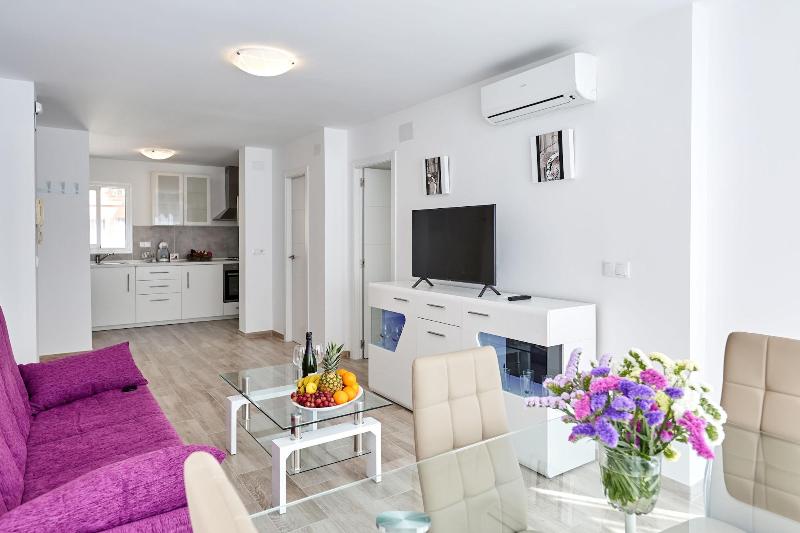 Sonrisa Apartments - Genel