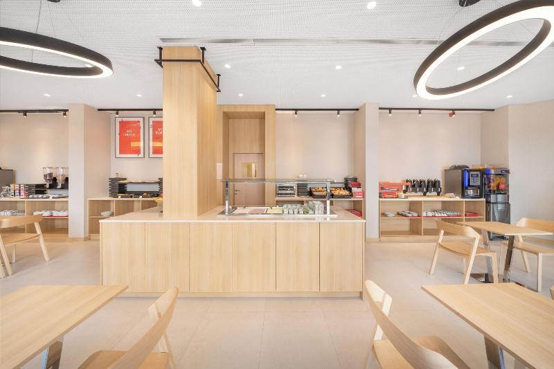 Moov Hotel Evora - Restoran